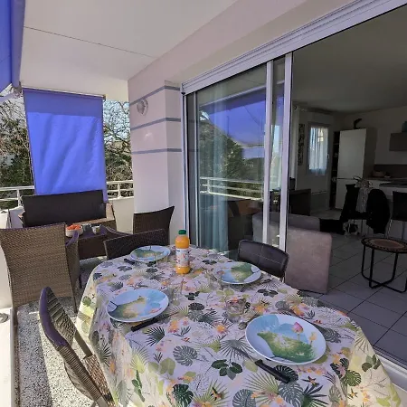 - Superbe T3 Avec Terrasse, Piscine Et Parking Securise - 6 Personnes - Fr-1-420-33 Daire *