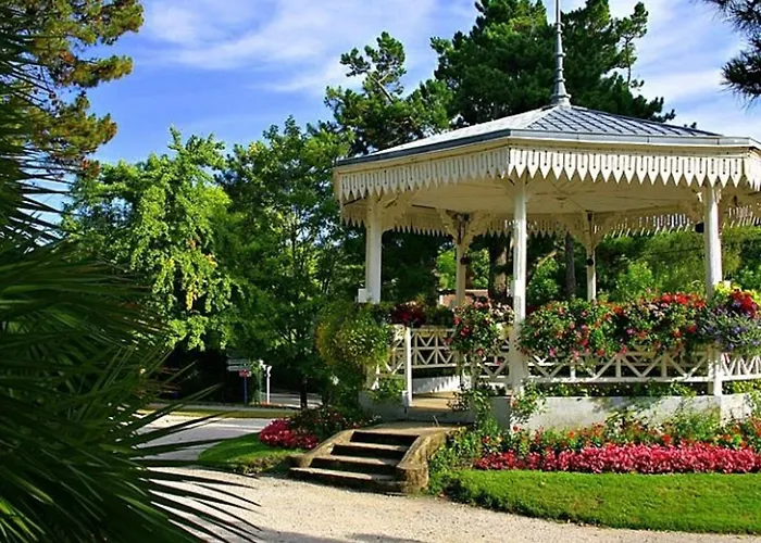 Apartment - Superbe T3 Avec Terrasse, Piscine Et Parking Securise - 6 Personnes - Fr-1-420-33 Arcachon